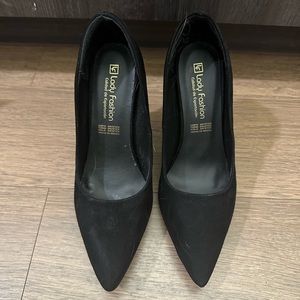 Black heels